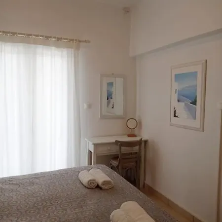 Asterias Apartment *